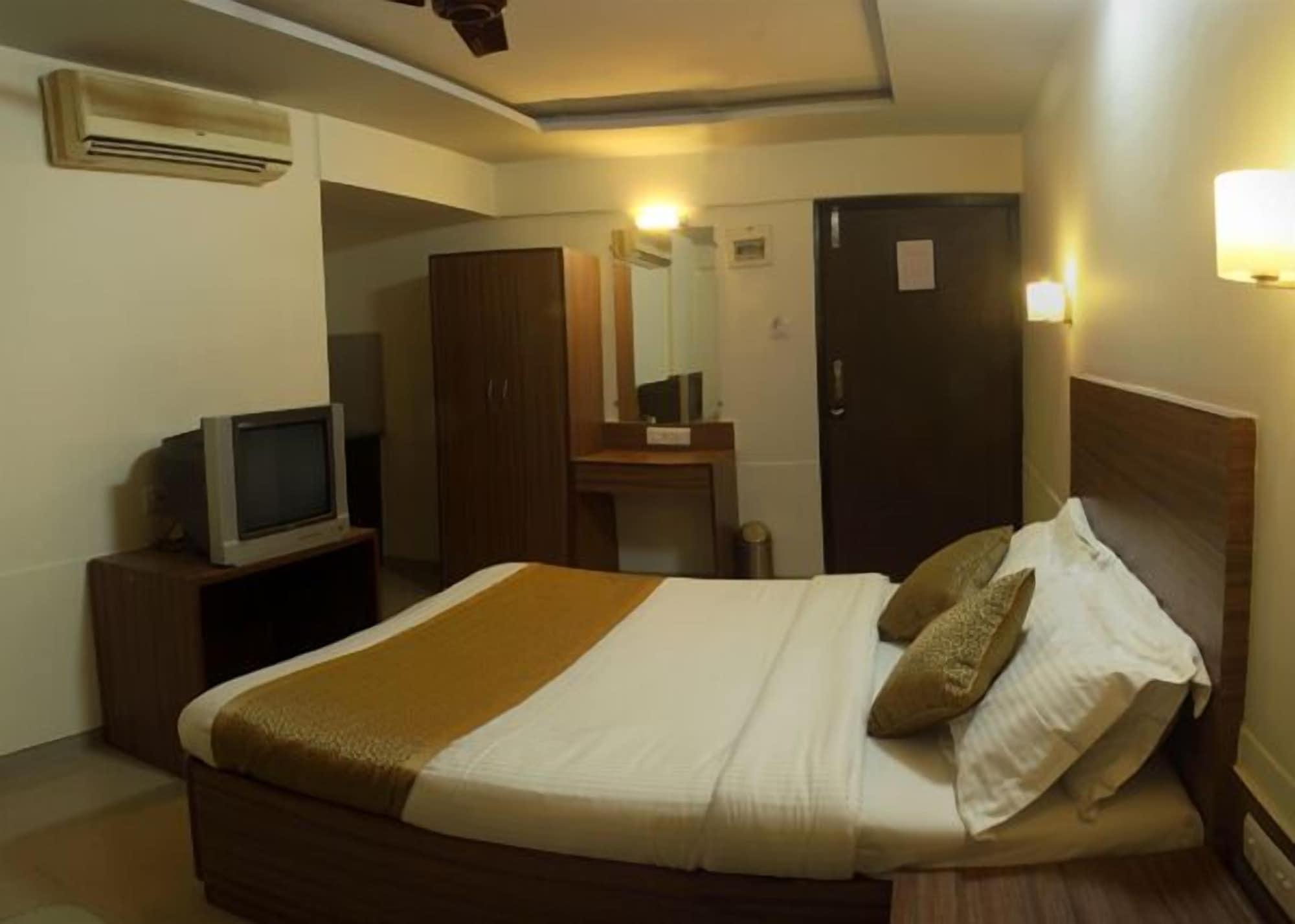 Hotel Ace Residency Mumbai Exterior photo