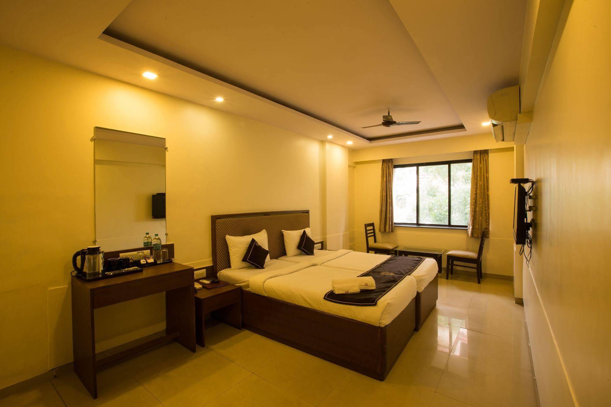 Hotel Ace Residency Mumbai Exterior photo