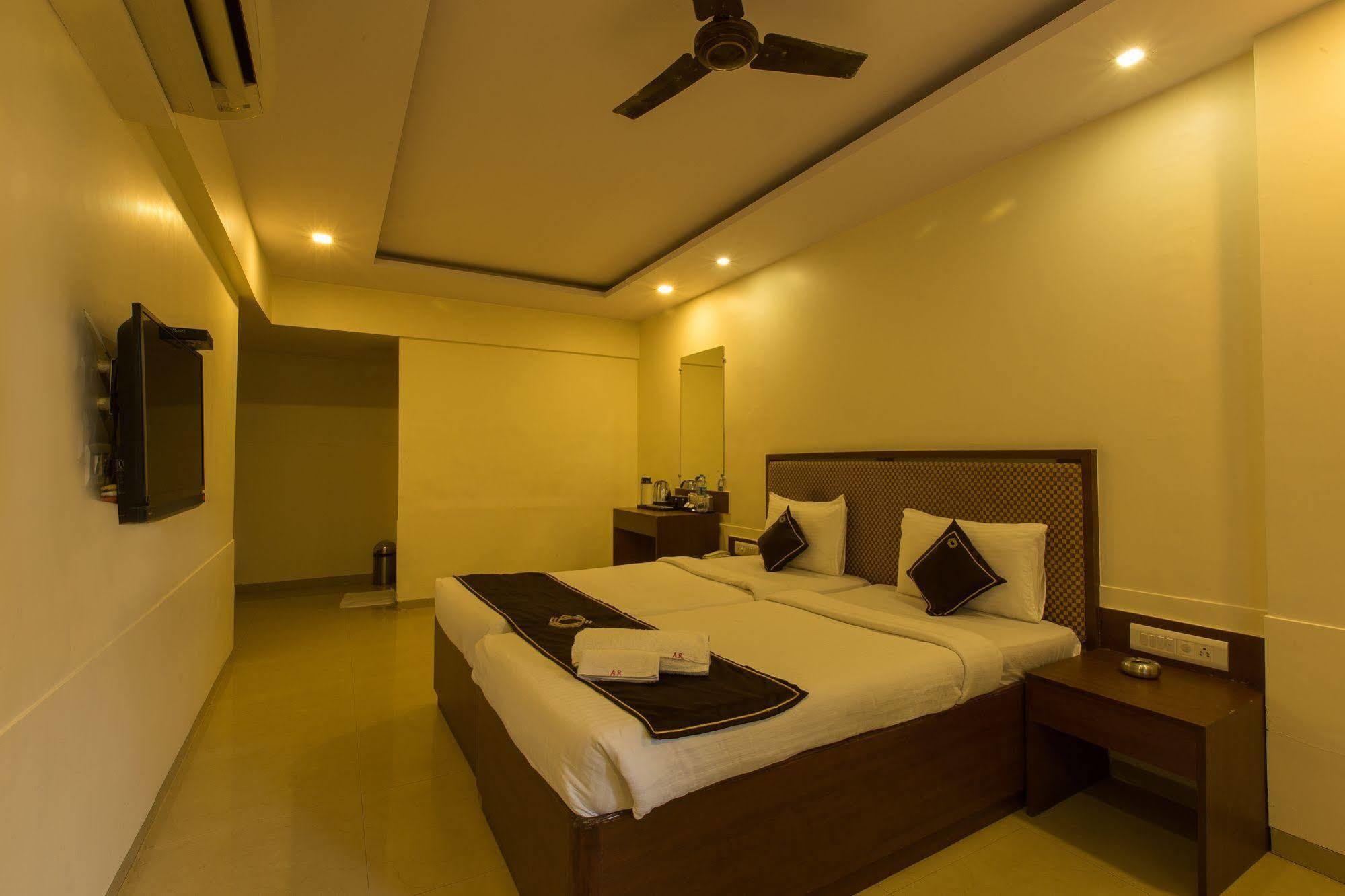 Hotel Ace Residency Mumbai Exterior photo
